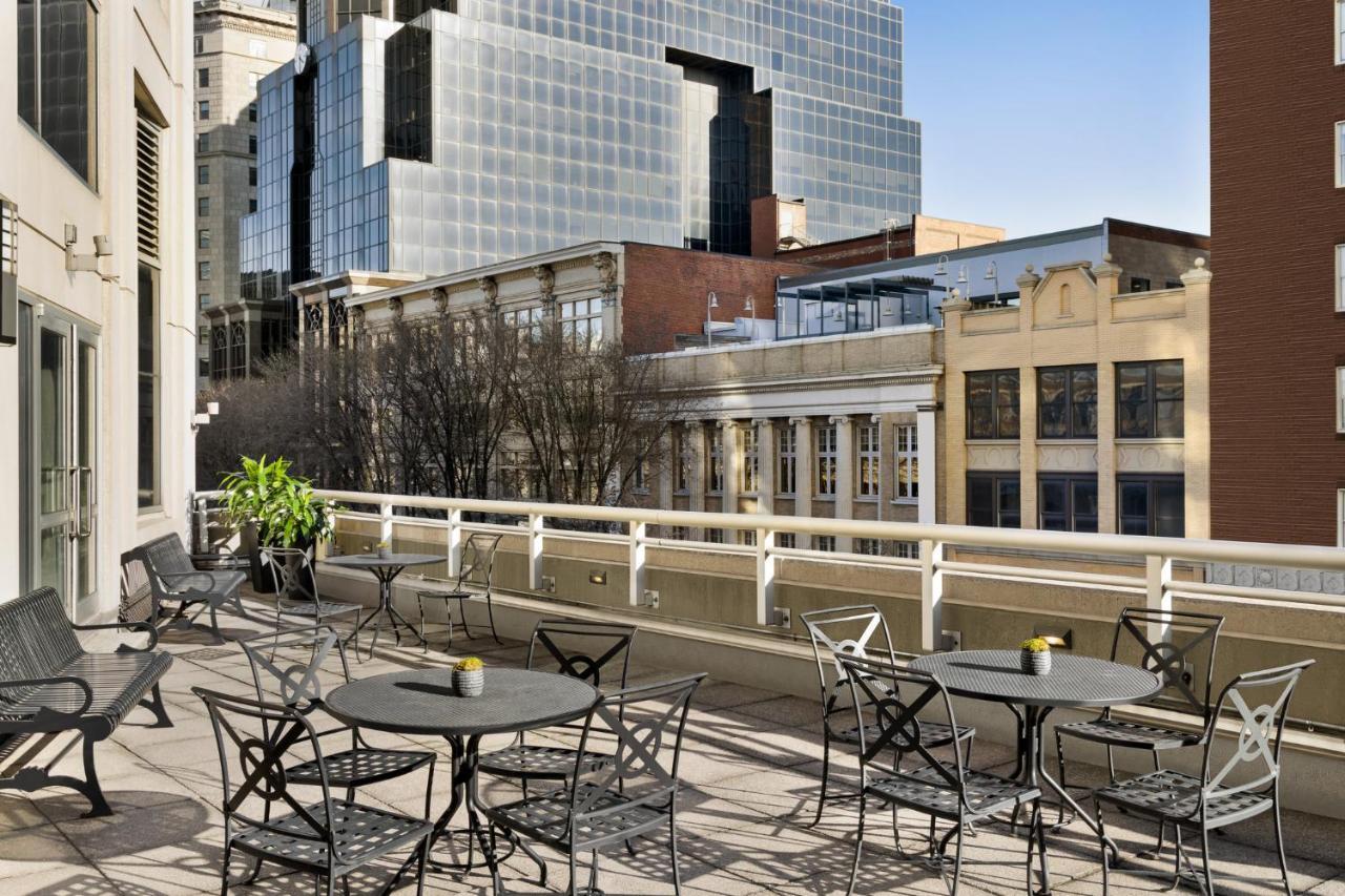 Crowne Plaza Cleveland At Playhouse Square By Ihg Hotel Bagian luar foto