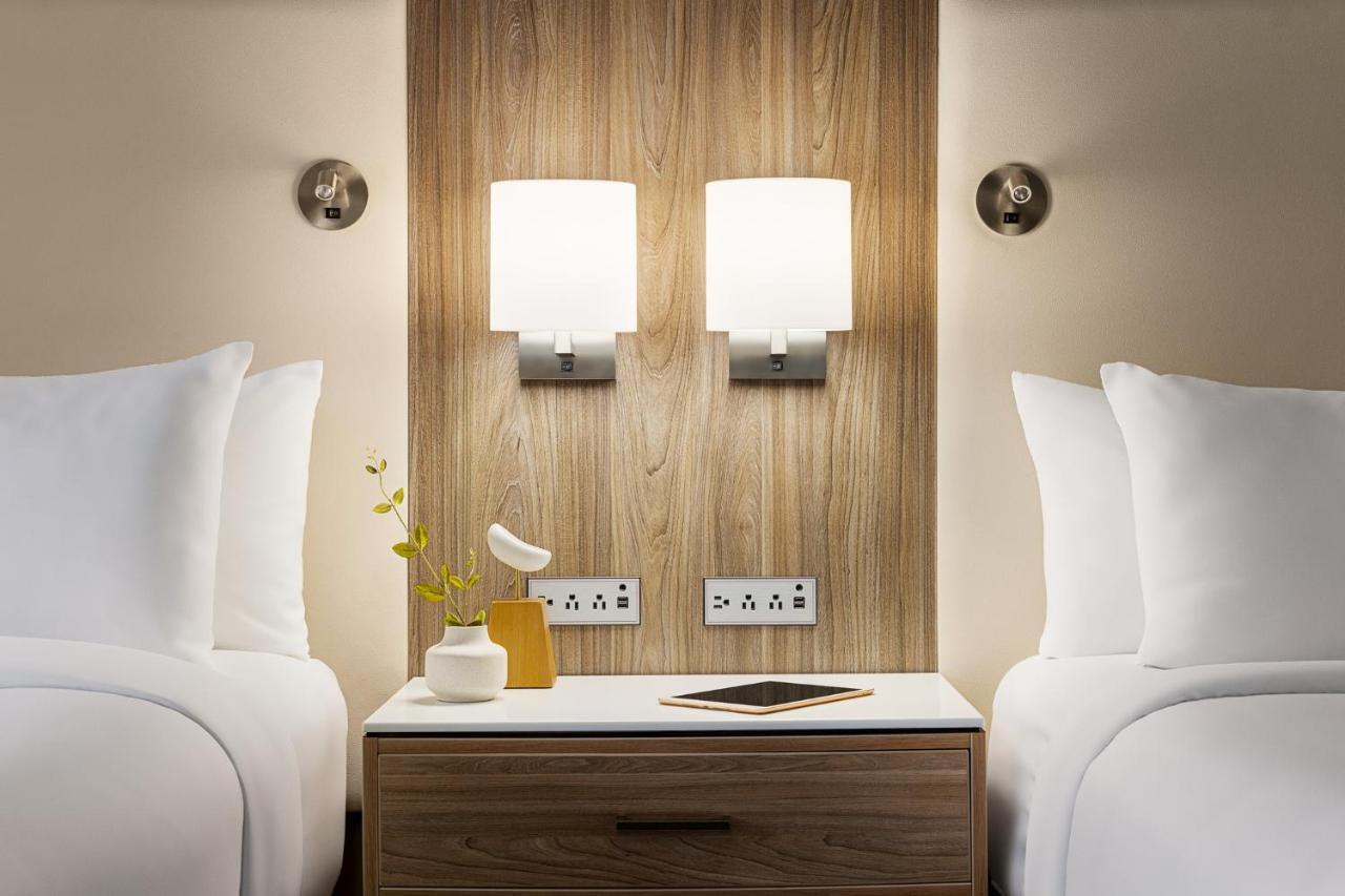Crowne Plaza Cleveland At Playhouse Square By Ihg Hotel Bagian luar foto