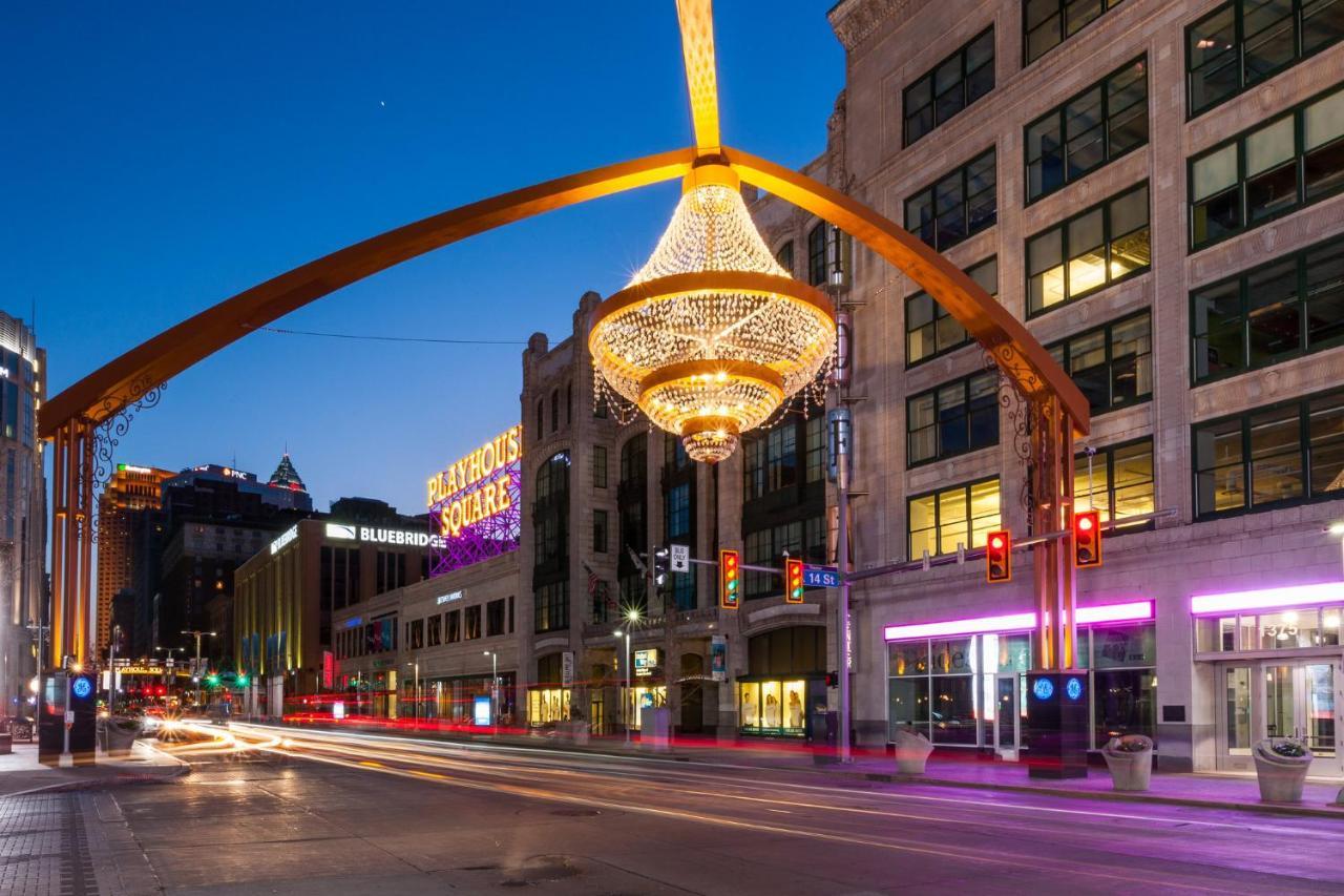 Crowne Plaza Cleveland At Playhouse Square By Ihg Hotel Bagian luar foto